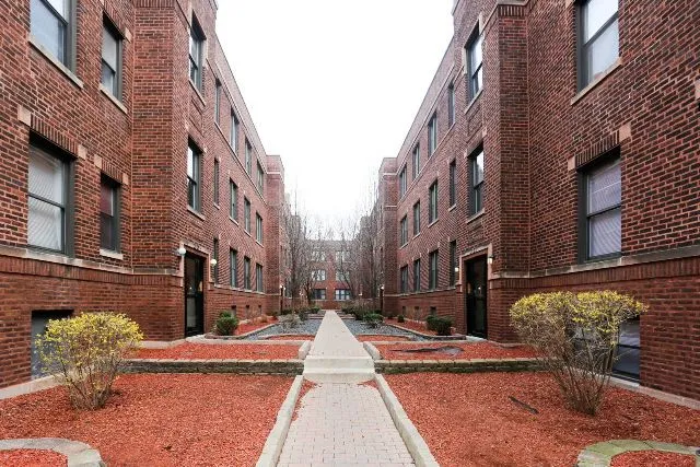 3829 N Fremont St, , 60613, USA 60613-unit#2E-Chicago-IL