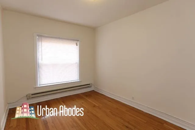 831 W Waveland Ave, ,  60613, USA 60613-unit#2S-Chicago-IL