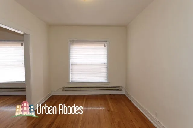 831 W Waveland Ave, ,  60613, USA 60613-unit#2S-Chicago-IL