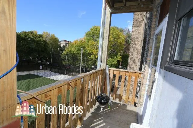 831 W Waveland Ave, ,  60613, USA 60613-unit#2S-Chicago-IL