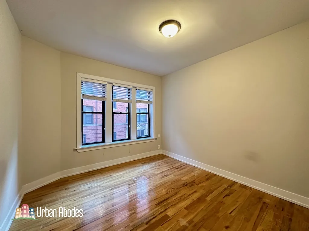 3523 N Racine Ave, ,  60657, USA 60657-unit#1E-Chicago-IL