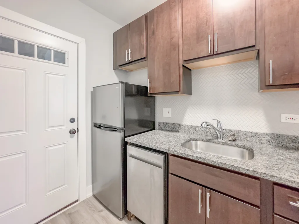 701 W Brompton Ave, , 60657, USA 60657-unit#05-Chicago-IL