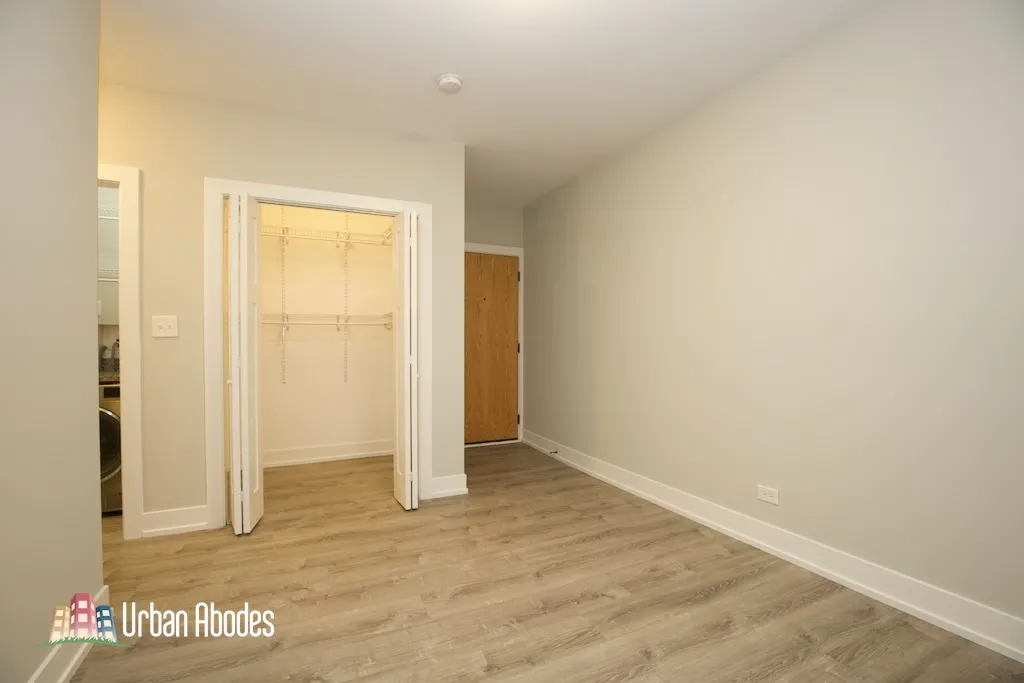 711 W Brompton Ave, ,  60657, USA 60657-unit#49-Chicago-IL