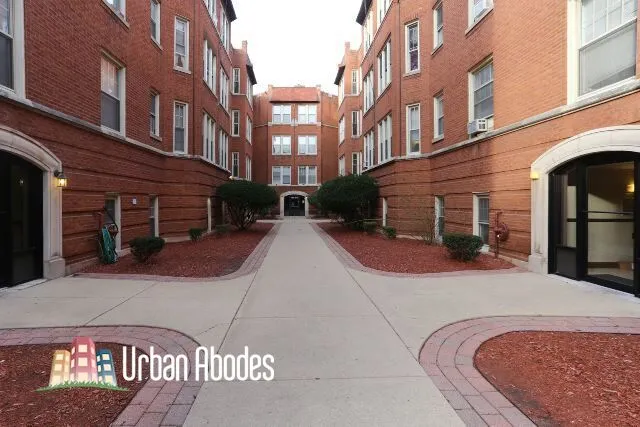 556 W Aldine Ave, , 60657, USA 60657-unit#1W-Chicago-IL