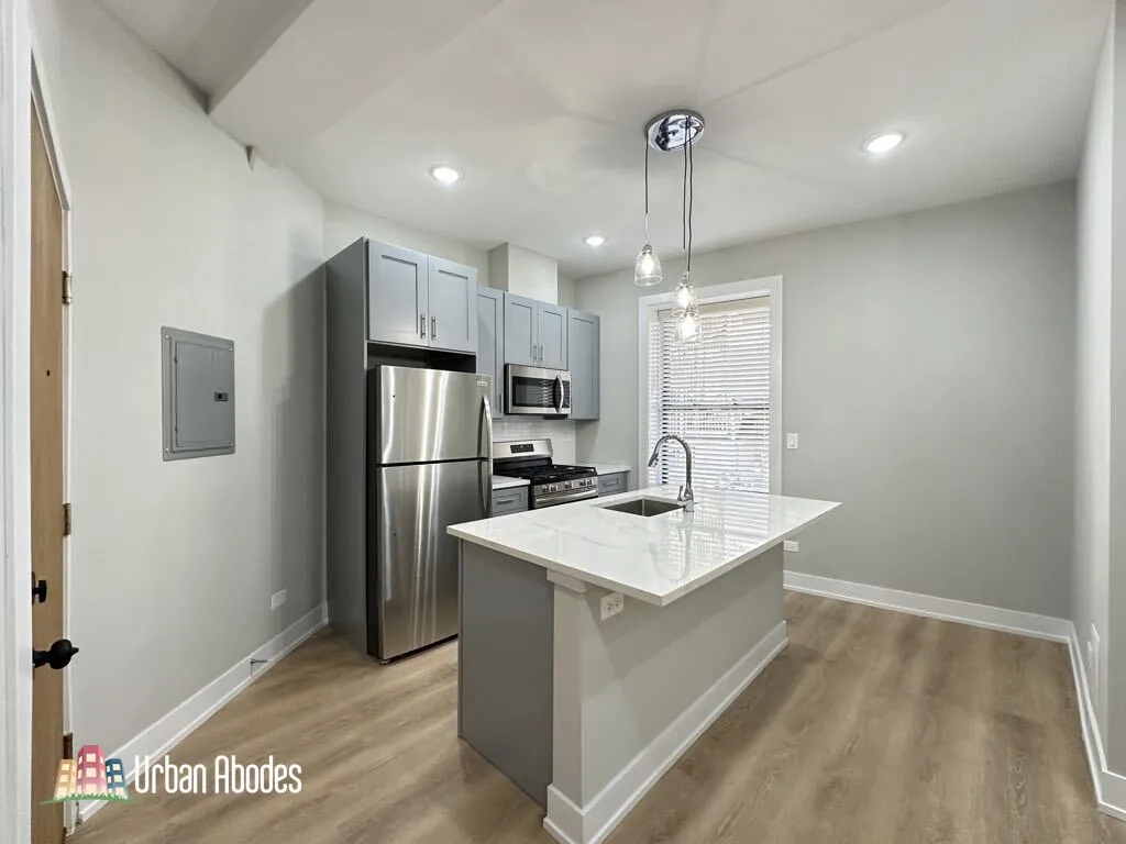 428 W Belden Ave, ,  60614, USA 60614-unit#18-Chicago-IL