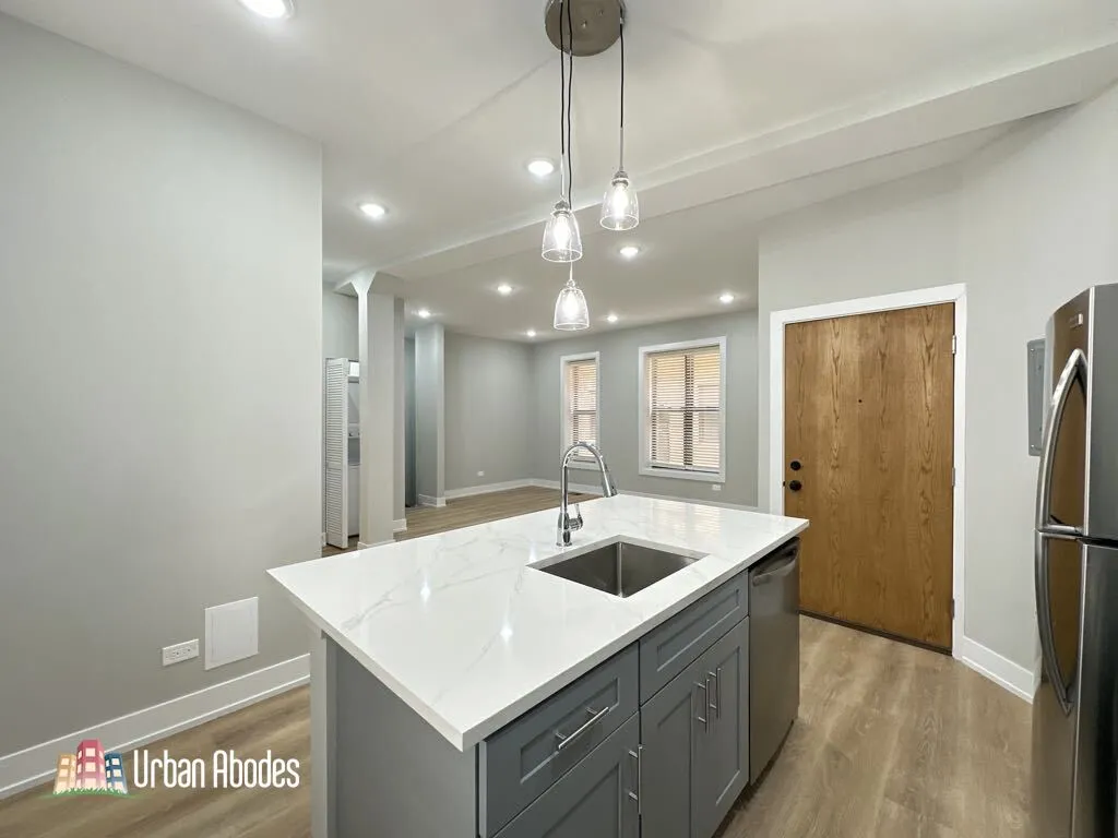 428 W Belden Ave, ,  60614, USA 60614-unit#18-Chicago-IL