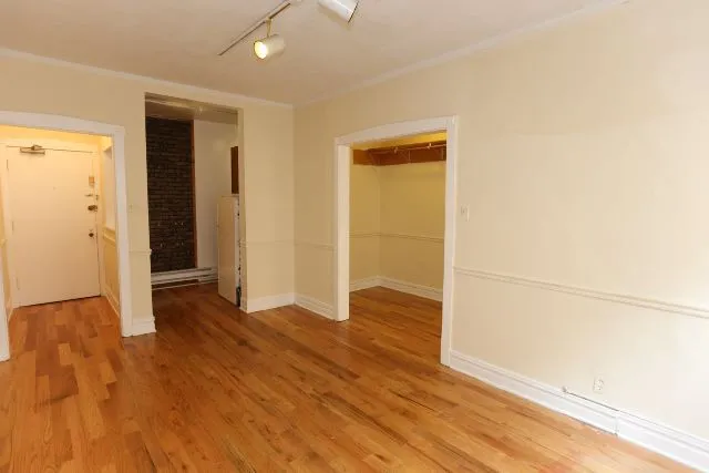 511 W Melrose St, , 60657, USA 60657-unit#307-Chicago-IL