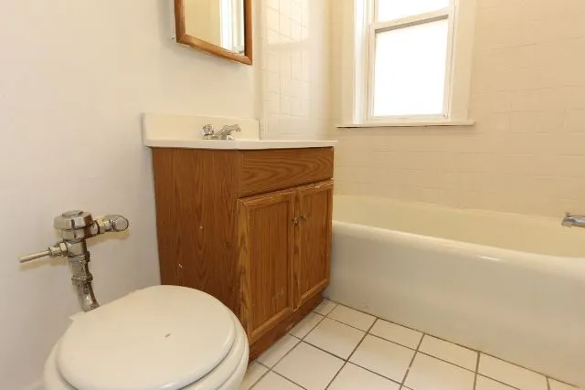 511 W Melrose St, , 60657, USA 60657-unit#307-Chicago-IL