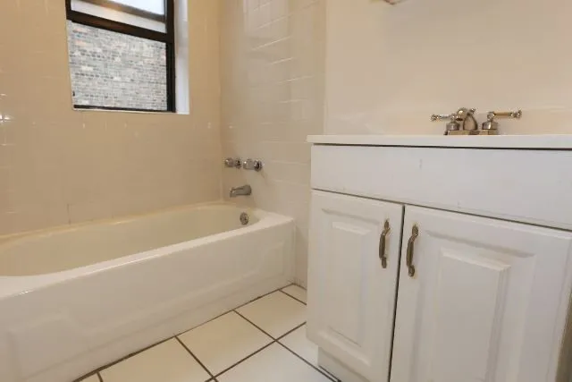 3823 N Fremont St, , 60613, USA 60613-unit#3E-Chicago-IL