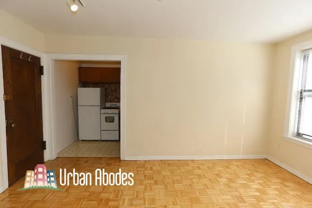 739 W Belmont Ave, , 60657, USA 60657-unit#303-Chicago-IL