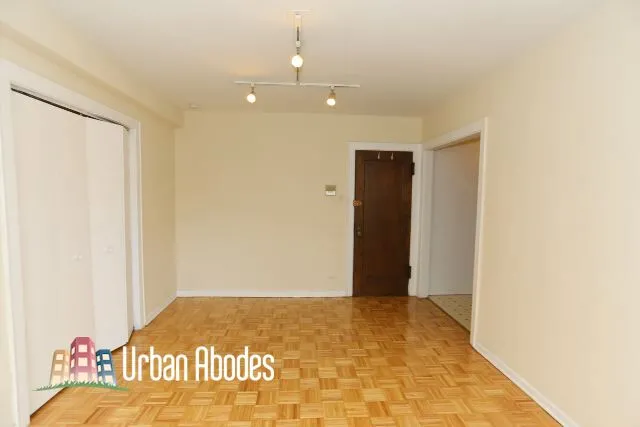 739 W Belmont Ave, , 60657, USA 60657-unit#303-Chicago-IL