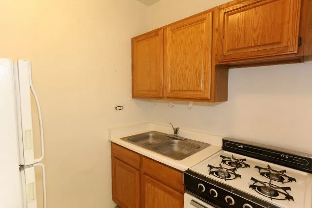711 W Belmont Ave, , 60657, USA 60657-unit#409-Chicago-IL