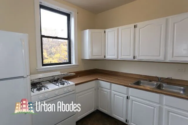 3937 N Janssen Ave, , 60613, USA 60613-unit#2E-Chicago-IL