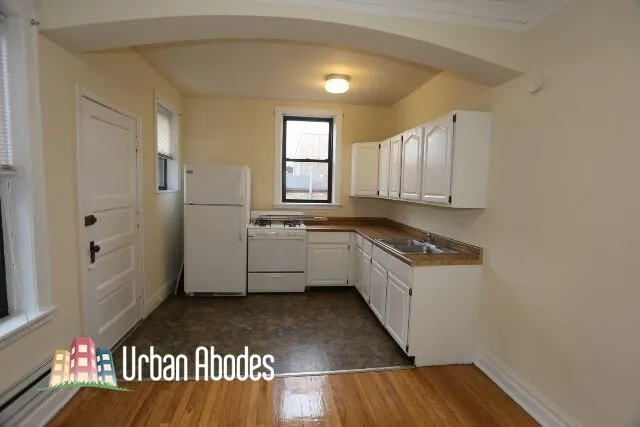 3937 N Janssen Ave, , 60613, USA 60613-unit#2E-Chicago-IL