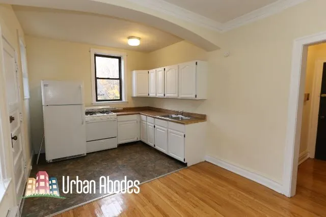 3937 N Janssen Ave, , 60613, USA 60613-unit#2E-Chicago-IL