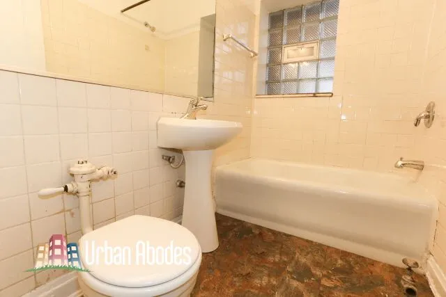 3937 N Janssen Ave, , 60613, USA 60613-unit#2E-Chicago-IL