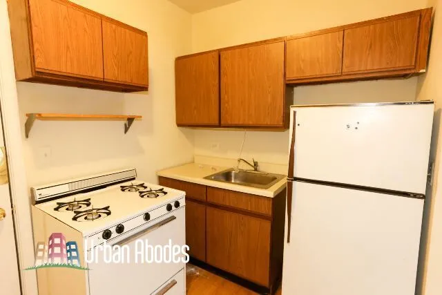 624 W Barry Ave, , 60657, USA 60657-unit#3E-Chicago-IL