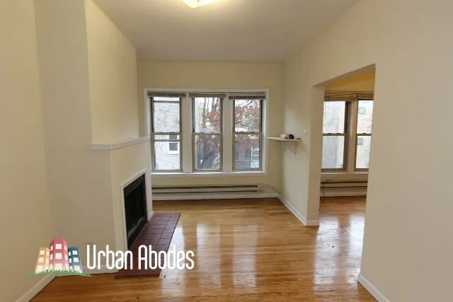 624 W Barry Ave, , 60657, USA 60657-unit#3E-Chicago-IL