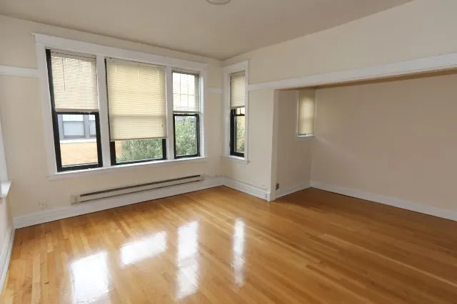 W Barry Ave, ,  60657, USA 60657-unit#3A-Chicago-IL