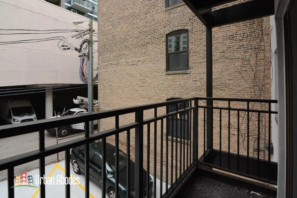 1220 N La Salle Dr, ,  60610, USA 60610-unit#2J-Chicago-IL