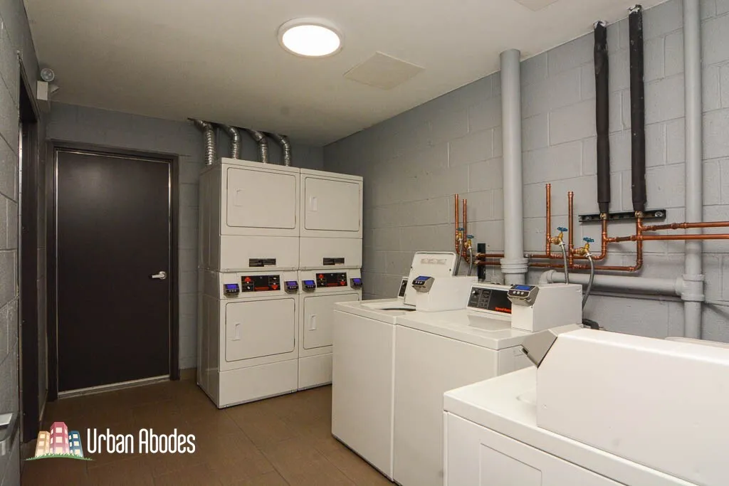 1220 N La Salle Dr, ,  60610, USA 60610-unit#2J-Chicago-IL