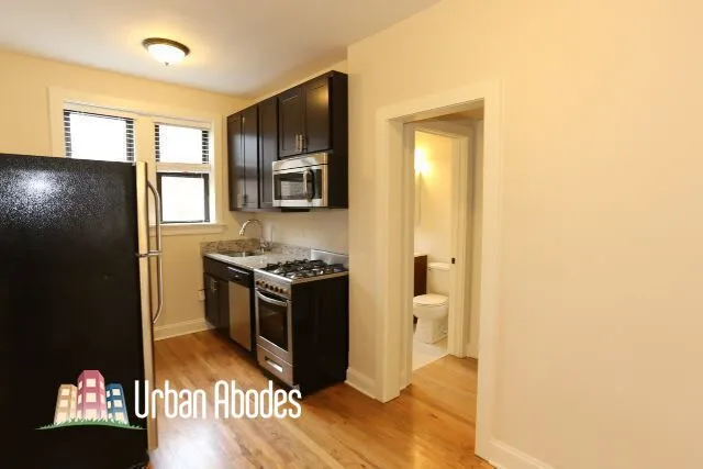 4038 N Ashland Ave, ,  60613, USA 60613-unit#1E-Chicago-IL