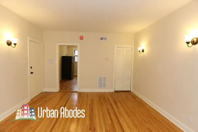 4038 N Ashland Ave, ,  60613, USA 60613-unit#1E-Chicago-IL