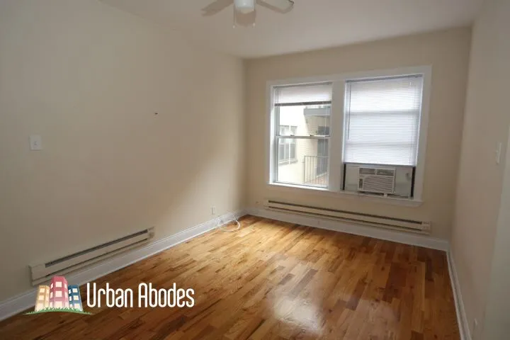 511 W Melrose St, ,  60657, USA 60657-unit#306-Chicago-IL
