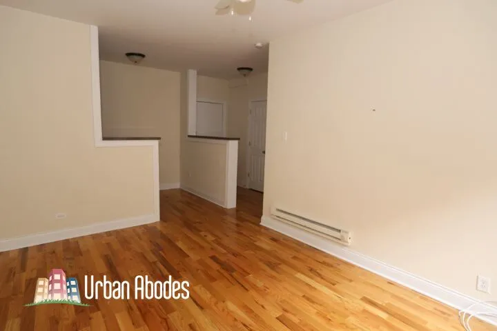 511 W Melrose St, ,  60657, USA 60657-unit#306-Chicago-IL