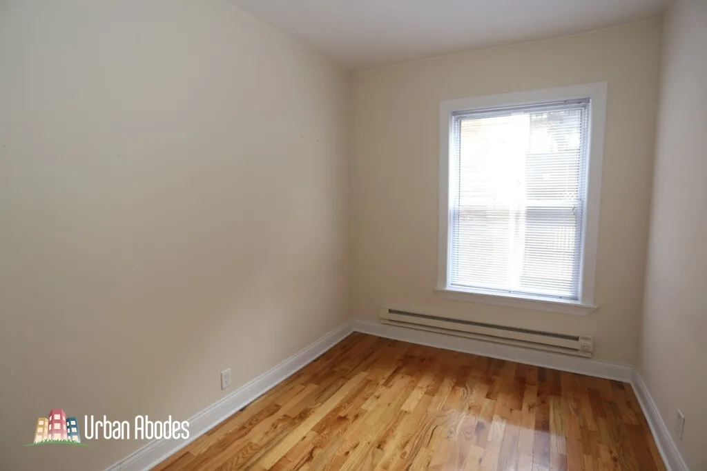 511 W Melrose St, ,  60657, USA 60657-unit#306-Chicago-IL