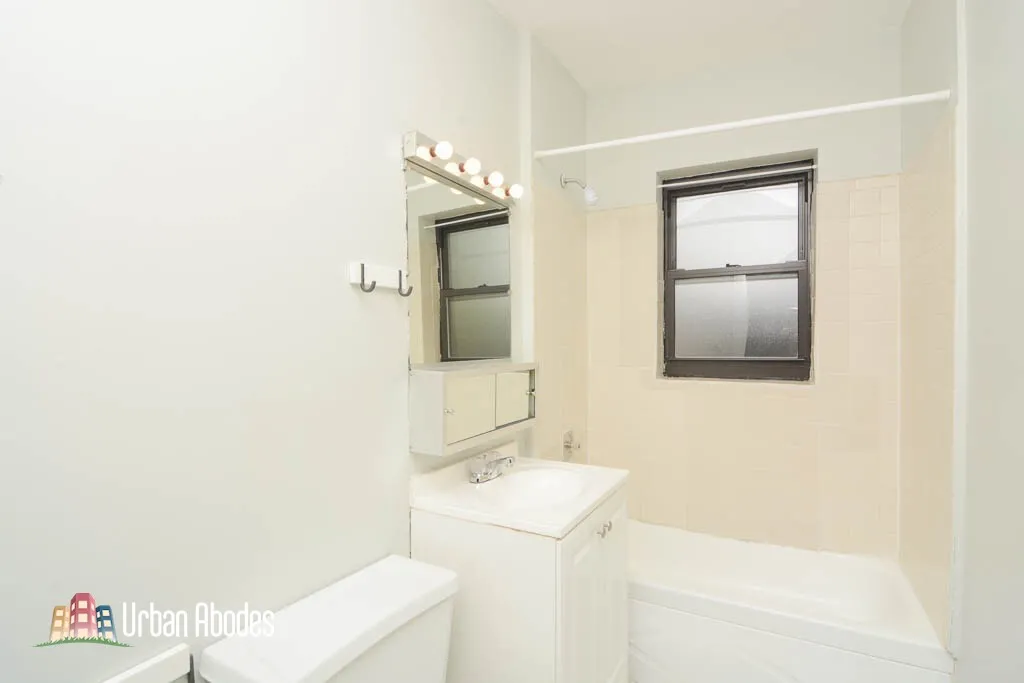 3008 N Racine Ave, ,  60657, USA 60657-unit#2-Chicago-IL