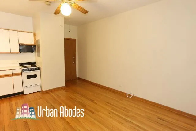635 W Barry Ave, , 60657, USA 60657-unit#101-Chicago-IL