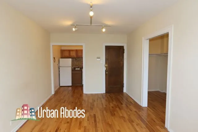 739 W Belmont Ave, , 60657, USA 60657-unit#510-Chicago-IL