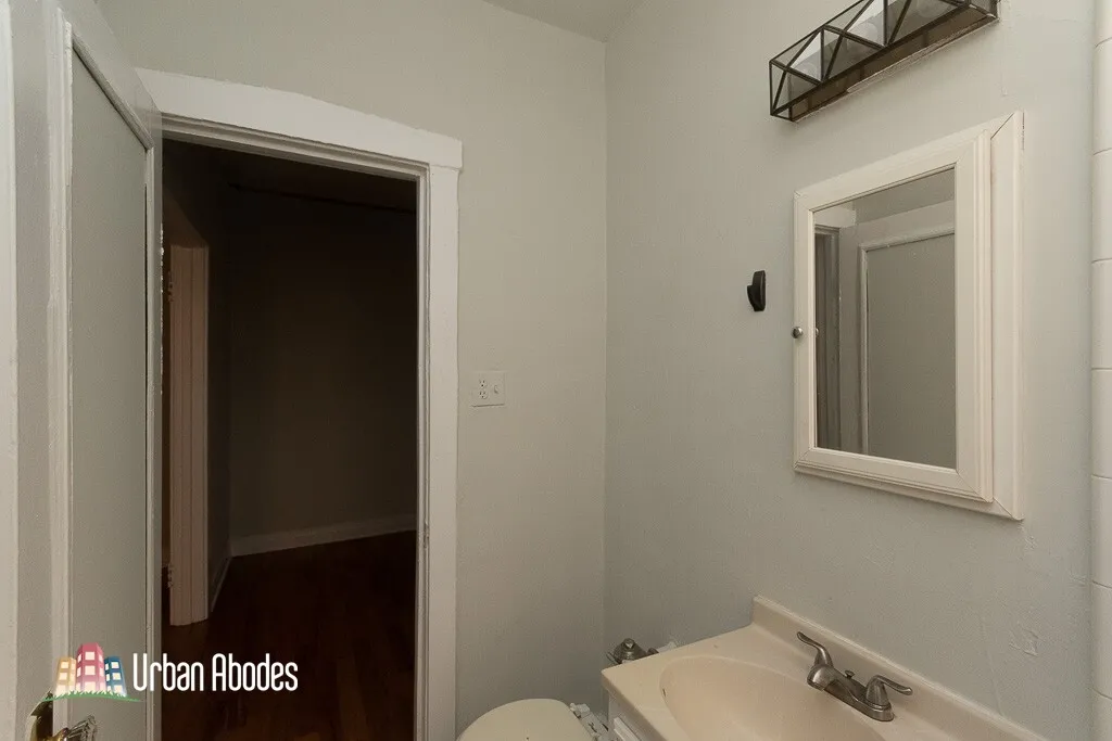 511 W Melrose St, ,  60657, USA 60657-unit#209-Chicago-IL