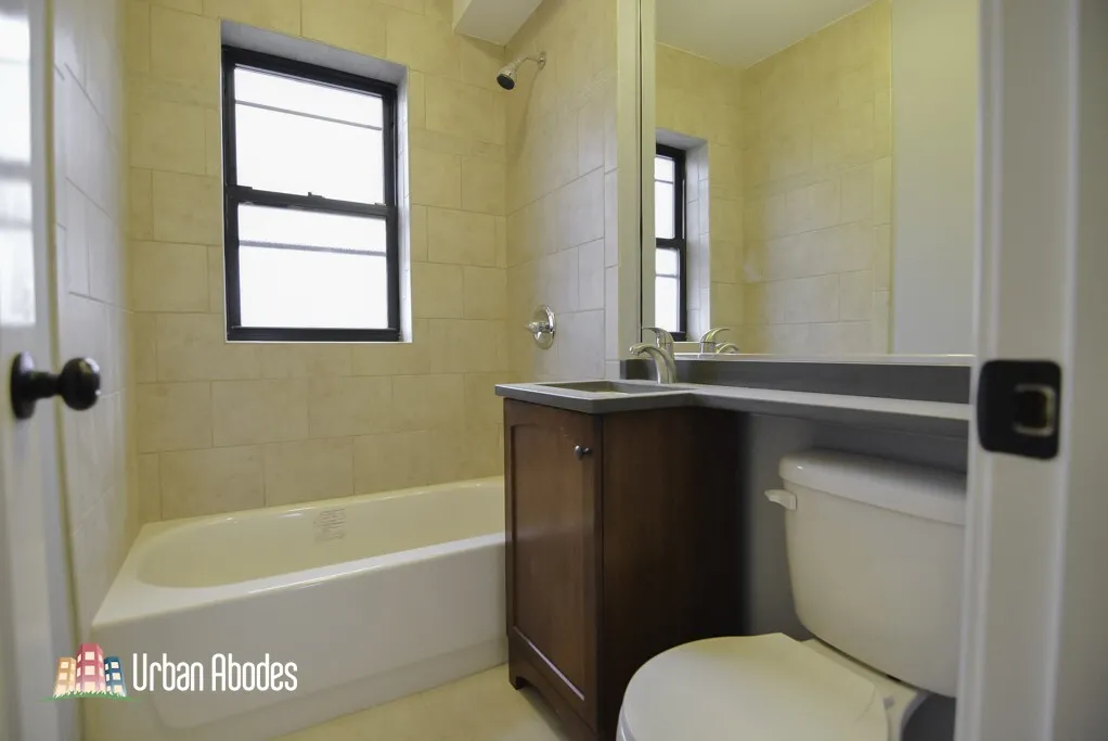 550 W Arlington Pl, , 60614, USA 60614-unit#812-Chicago-IL