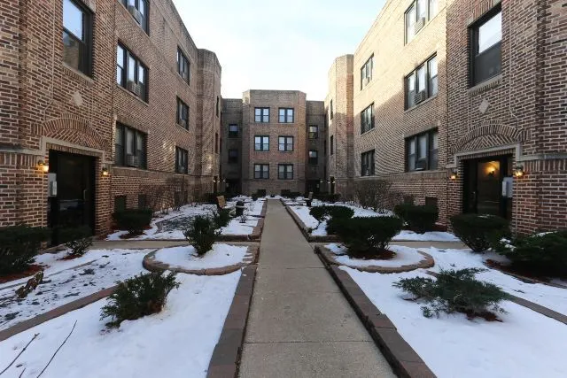 3720 N Pine Grove Ave, , 60613, USA 60613-unit#2E-Chicago-IL