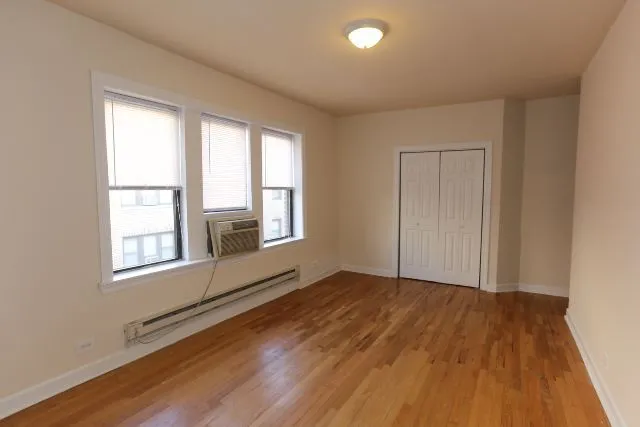 3720 N Pine Grove Ave, ,  60613, USA 60613-unit#2E-Chicago-IL