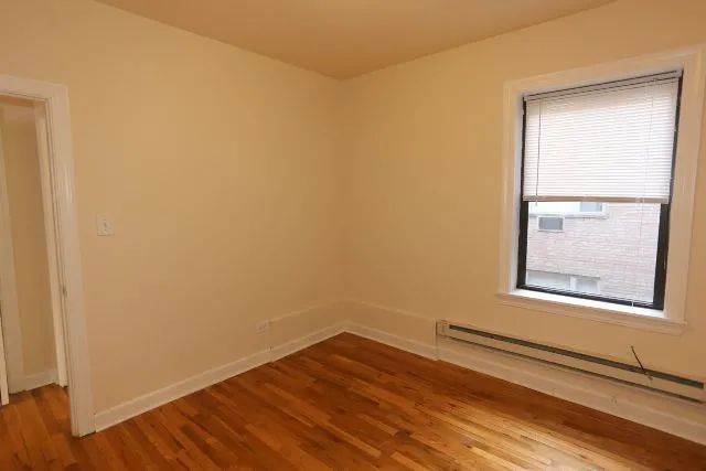 3720 N Pine Grove Ave, ,  60613, USA 60613-unit#2E-Chicago-IL