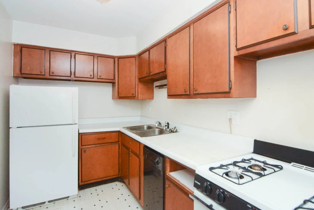 Wrightwood Apartments, 660 W Wrightwood Ave, , 60614, USA 60614-unit#414-Chicago-IL