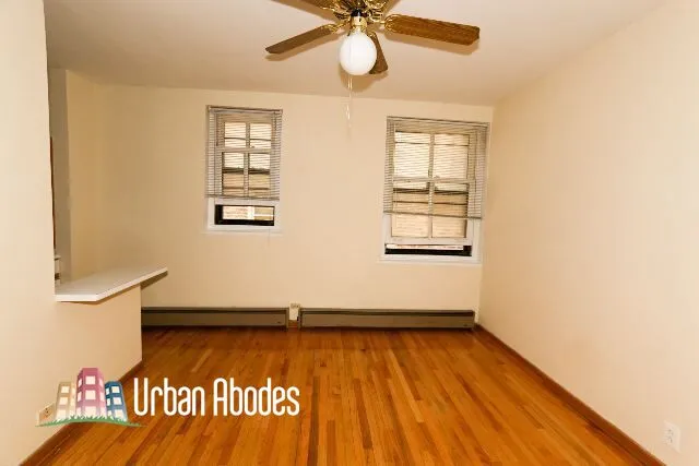 635 W Barry Ave, , 60657, USA 60657-unit#305-Chicago-IL