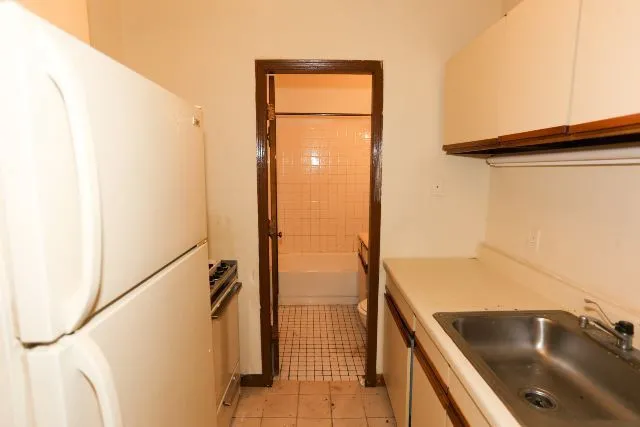 821a W Cornelia Ave, ,  60657, USA 60657-unit#313-Chicago-IL