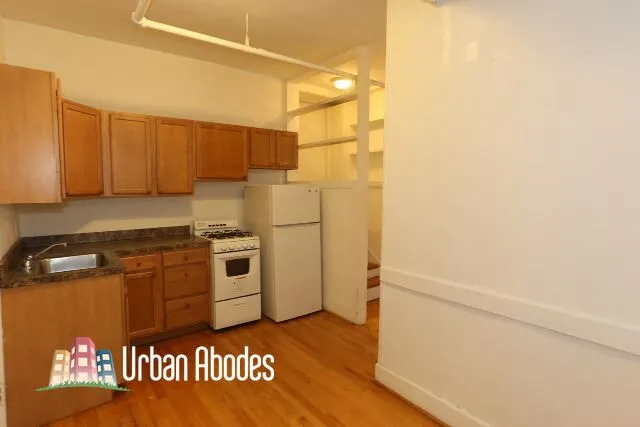 947 W Cornelia Ave, ,  60657, USA 60657-unit#G-Chicago-IL