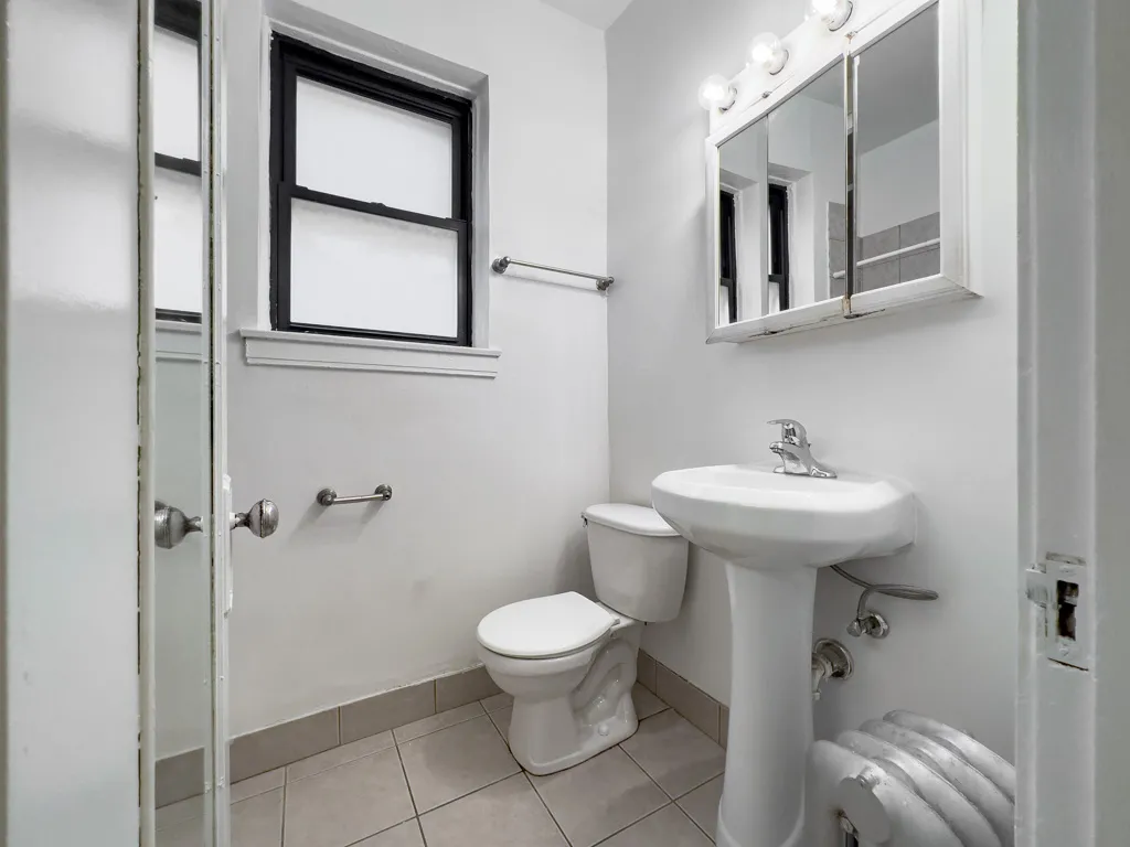 4851 N Damen Ave, , 60625, USA 60625-unit#103-Chicago-IL