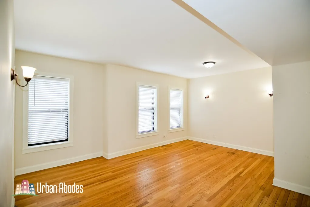 4034 N Ashland Ave, , 60613, USA 60613-unit#2E-Chicago-IL