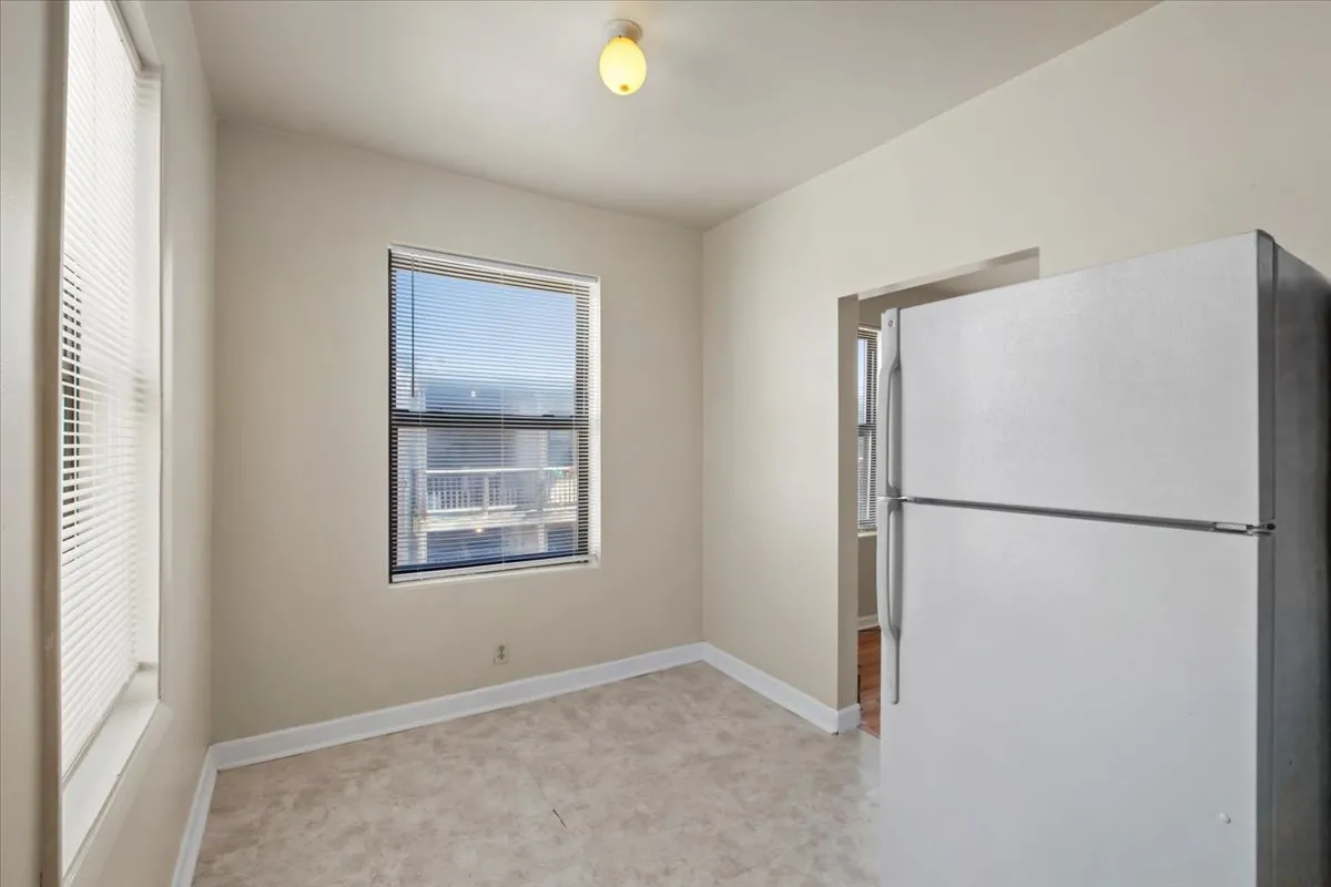 1934 E 74th St, ,  60649, USA 60649-unit#104-Chicago-IL