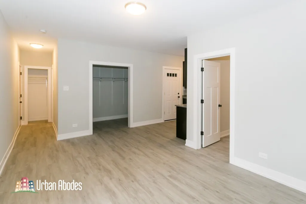 703 W Brompton Ave, ,  60657, USA 60657-unit#18-Chicago-IL