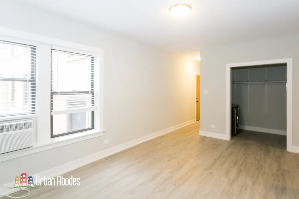 703 W Brompton Ave, ,  60657, USA 60657-unit#18-Chicago-IL