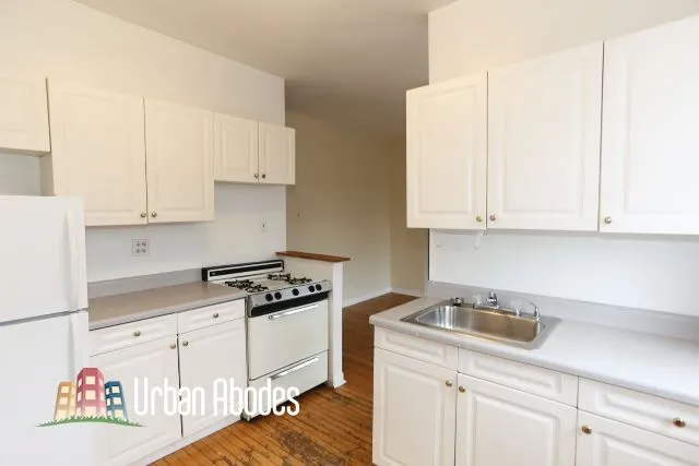 630 W Cornelia Ave, , 60657, USA 60657-unit#2S-Chicago-IL