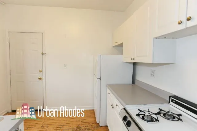 630 W Cornelia Ave, ,  60657, USA 60657-unit#2S-Chicago-IL