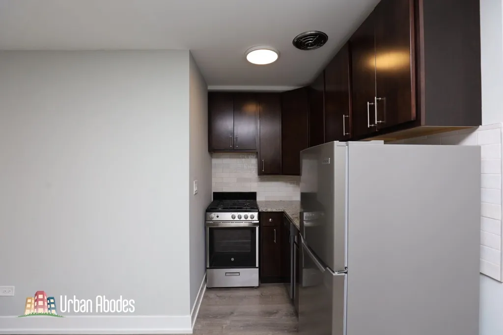 445 W Barry Ave, , 60657, USA 60657-unit#101-Chicago-IL